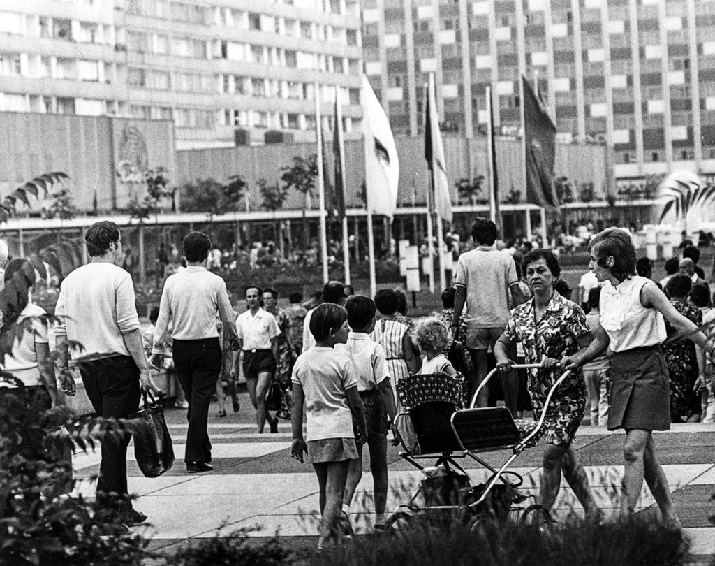 Prager Straße –Dresden, Sachsen, DDR (1970er Jahre)