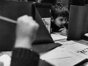 Mathematik-Unterricht 1. Klasse – Cottbus, Brandenburg, DDR (1970er Jahre). Schule, Grundschule