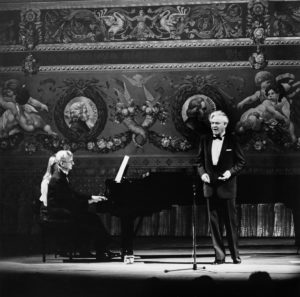 Semperoper Dresden: Liederabend mit Theo Adam (Opernsänger, Bassbariton) und Rudolf Dunckel (Pianist)