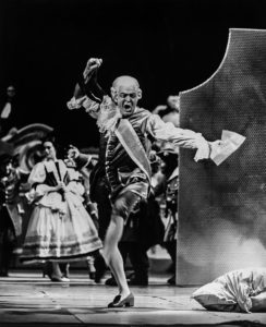 Staatsoper Dresden: DER ROSENKAVALIER – Richard Strauss, Musikalische Leitung: Hans Vonk, Inszenierung: Joachim Herz, Premiere in der Semperoper (14.02.1985)